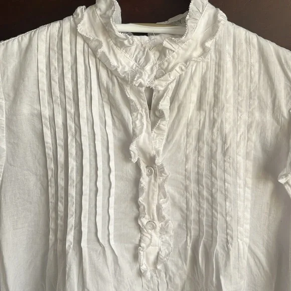 GAP Sleeveless Ruffle Top - Picture 3 of 7